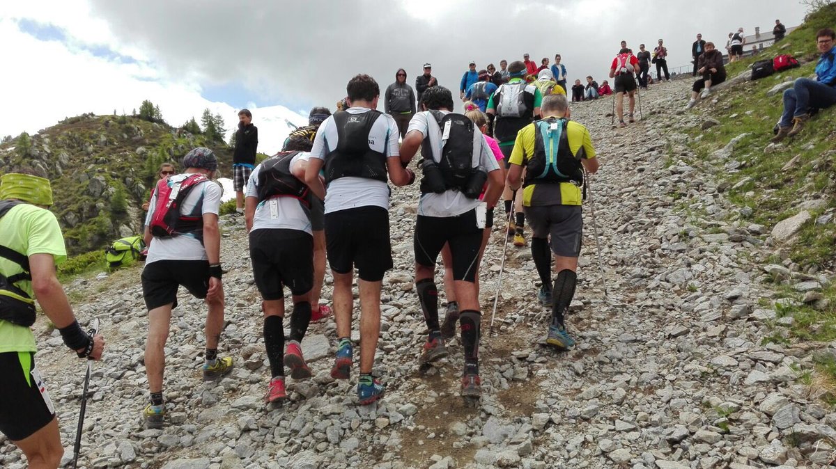 Una imatge ho descriu tot! Molt més que un club ... una familia! #samilana #montblanc