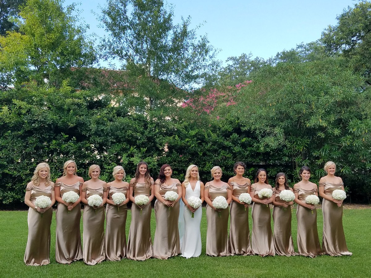 ElmsMansion's tweet photo. Congratulations to Emily &amp; Ben !!!  Such a beautiful couple! ❤ https://t.co/v1vTtSwhUR