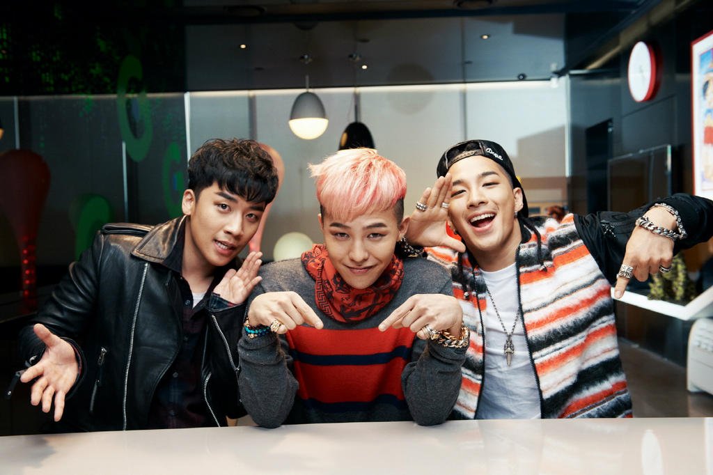 cavidanaal2's tweet photo. Crazy kids #TurkishVIPsince06 https://t.co/EjO5FHYH2v