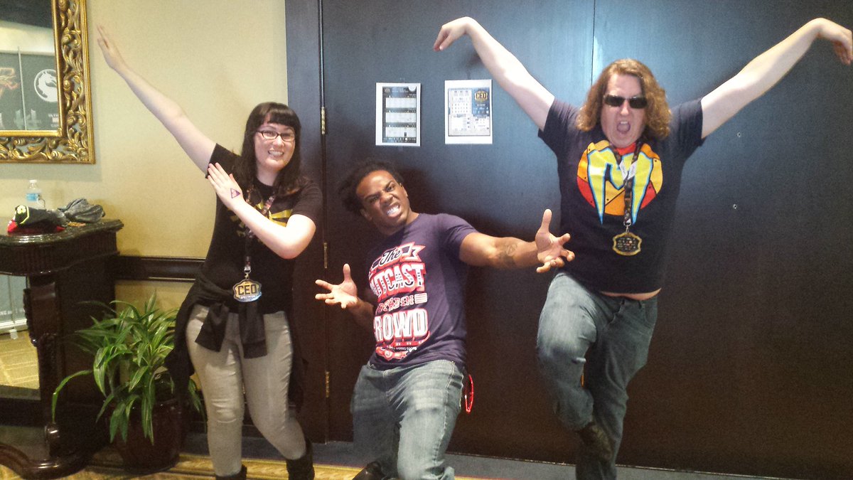 GreatKentWard's tweet photo. Met @XavierWoodsPhD again at #CEO2012! He's come a long way since Nerdapalooza 2013! https://t.co/oPZedeiUoq