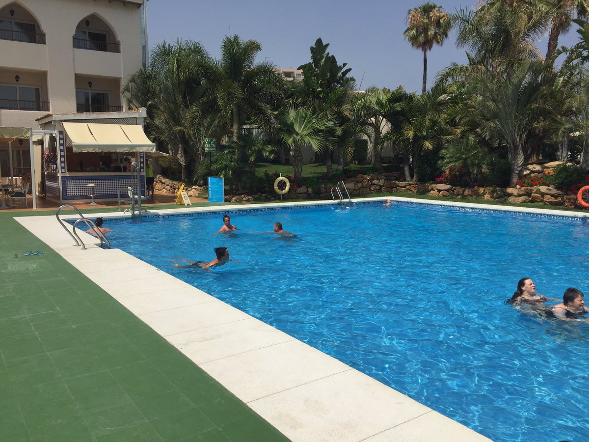VernClassic's tweet photo. Tough day for the boys today #dayoff https://t.co/nfYqipUirP