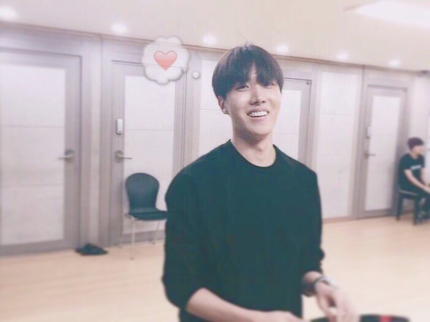 __thoo24's tweet photo. 98 新垢！ほそく(o^^o)
気になった方お迎えいきます ◎
#BTS好きな人と猛烈に絡みたくて仕方がないのでBTS好きな人がRTしてくれたらフォローしますのでこれを見たBTS好きな人は是非RT拡散���てください https://t.co/fVtzsbhLcR