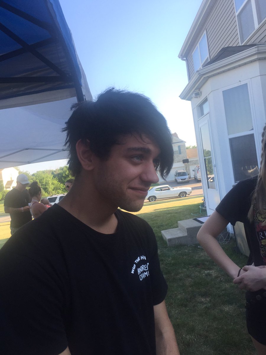 casuallymaddie's tweet image. FRICK