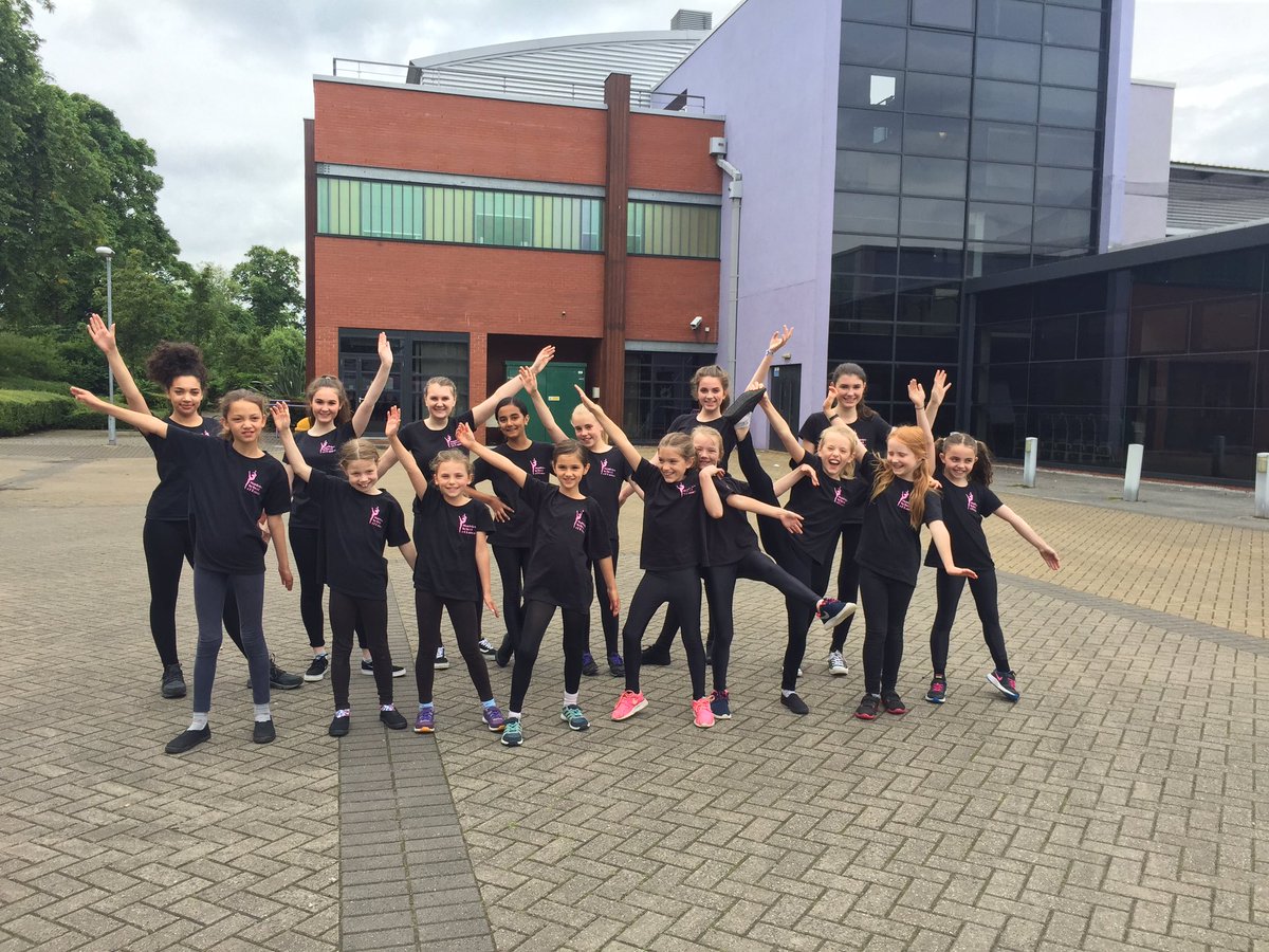 Well done girls #makersmarket #dancing #dance #performance
