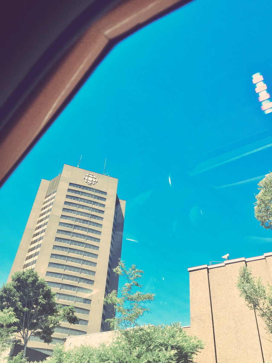 amaran_utm's tweet image. Passing thru MTL and naturally I&apos;m  reminded of @le_frick! Missing #SCS2846DF 😢 #imisstheoreosevenmore #NOMNOMNOM