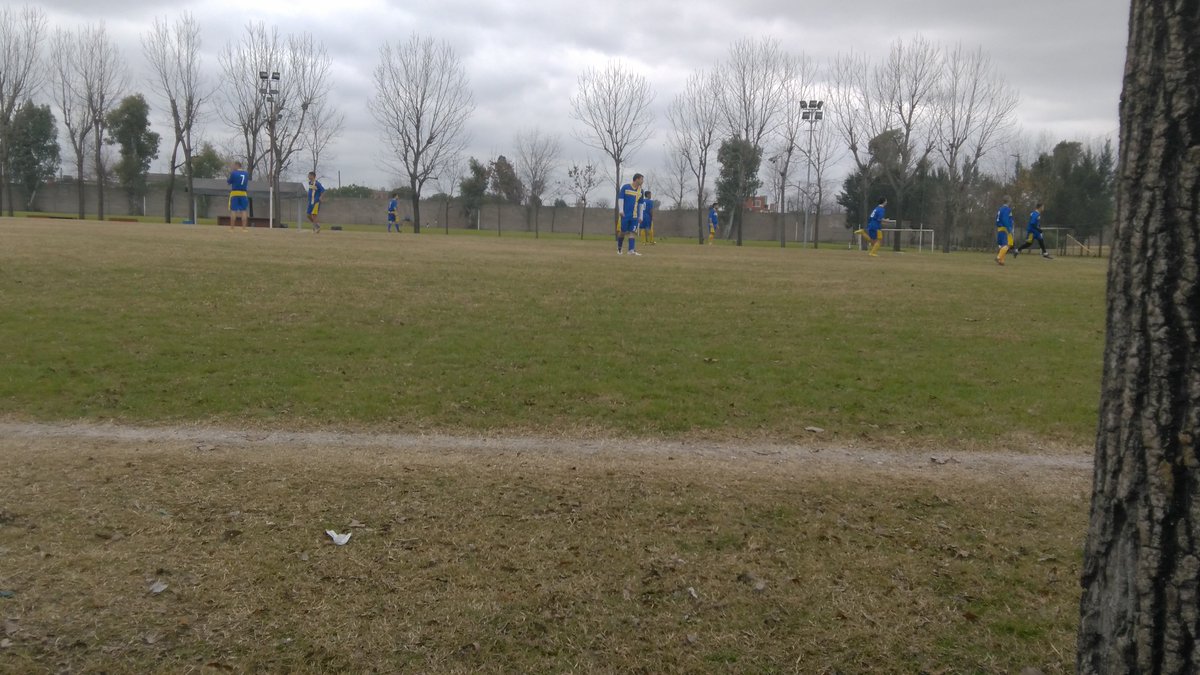 EchagueOnce's tweet photo. Ya esta echague en la cancha #ElCapoDelBarrio https://t.co/QVubY2Kwr6