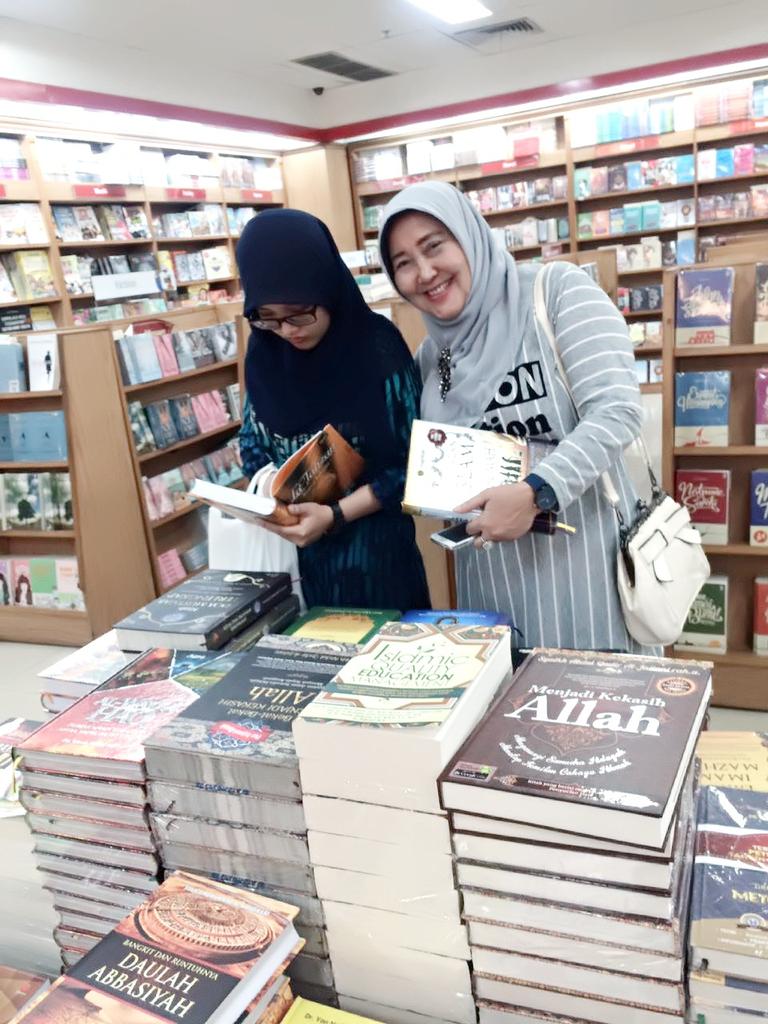 The more Reading lncreasing Our Knowledge