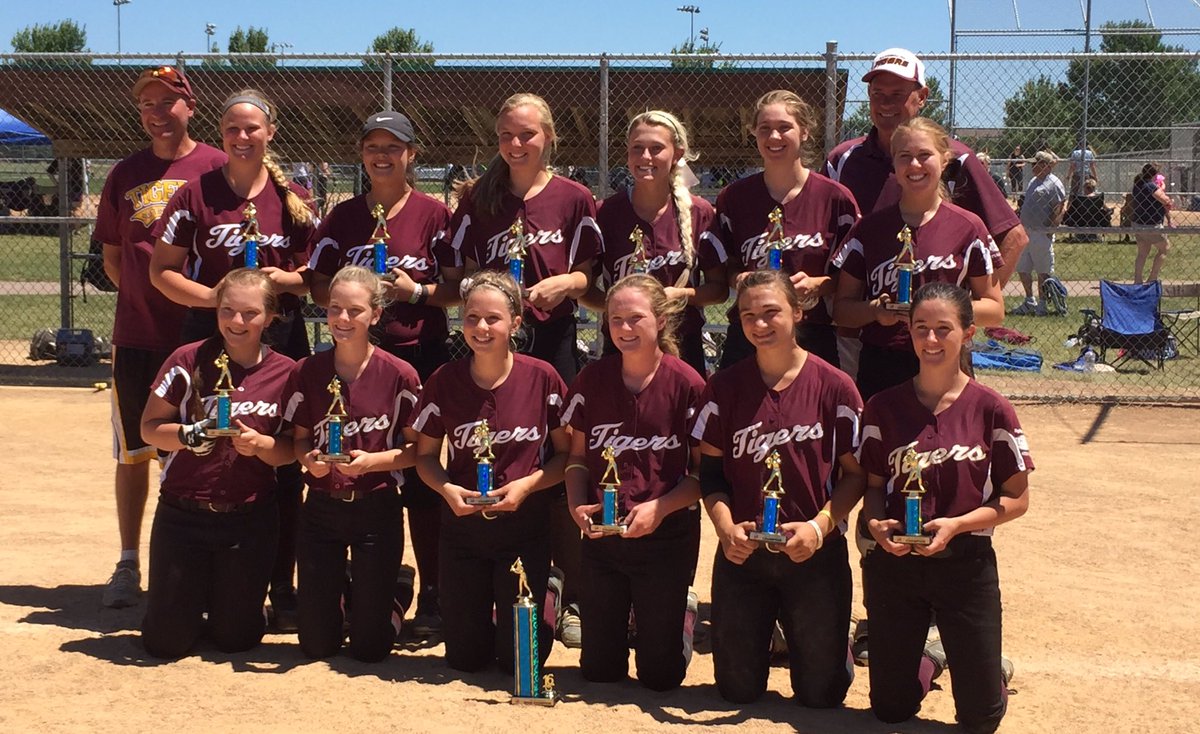 18U Tigers 12, Tiger Stars 6. Back to back SEFSA league titles for the Tigers! Way to go ladies. #back2backchamps