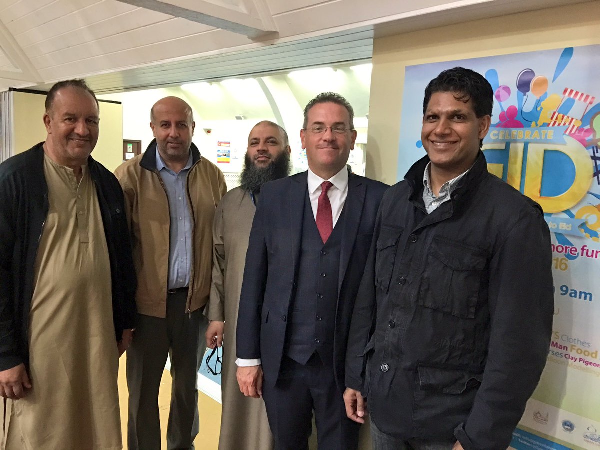 CllrMajid's tweet photo. At the @GreenLaneMasjid with the @BrumLeader @johnclancy meeting trustees to discuss community work &amp; Celebrate Eid. https://t.co/IoBGCOHSiA