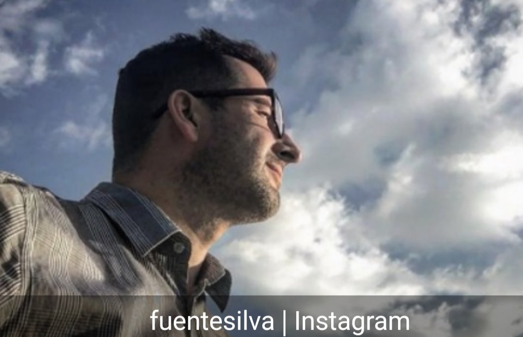INFORMADORCHILE's tweet photo. ❤⚘ Eduardo Fuentes despidió a su hijo fallecido https://t.co/YS1rbtTfGX https://t.co/Q8kUBGcKzp
