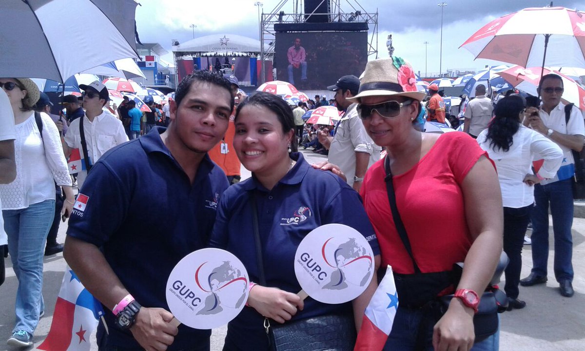 Ya nos encontramos a la espera del transito del Buque Cosco Shipping en las esclusas de Cocolí #SomosGUPC #GUPC