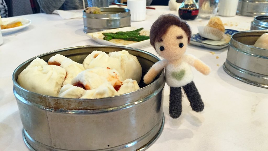 thelpfn's tweet photo. #MiniLee Goes on a Mini-Break! 💚✈️🍷https://t.co/a7R7kbKVZS #pacewithnature #leepace #winecountry #dimsum https://t.co/JrtqnAnS8m