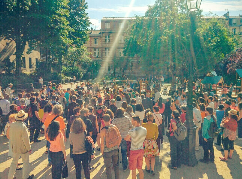 SamuelDegasne's tweet photo. Festival #Rhizomes : brass band @EyoNleBenin au square Carpeaux @Mairie18Paris @Paris #BlaiseMerlin https://t.co/Q1KReUnNEM