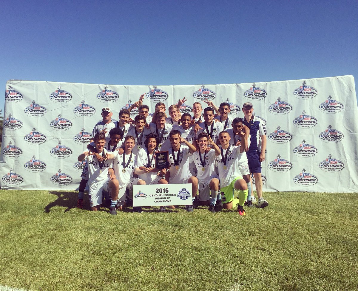 WAYouthSoccer's tweet photo. ALL THEY DO IS WEEEENN 🤘🏼⚽️ #WAYouthSoccer #ROADtoTX https://t.co/xidKpJszh1