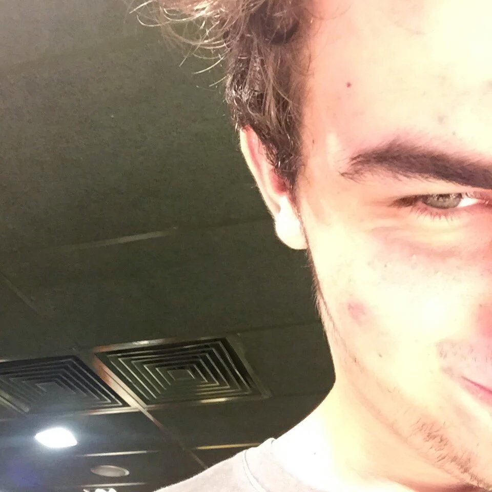 <a href="/agirmimarparodi/">Ağır Mimar</a> <a href="/orkunparodisi/">Orkun Işıtmak</a> <a href="/bobrekcicentik/">Ruhi Çenet</a>