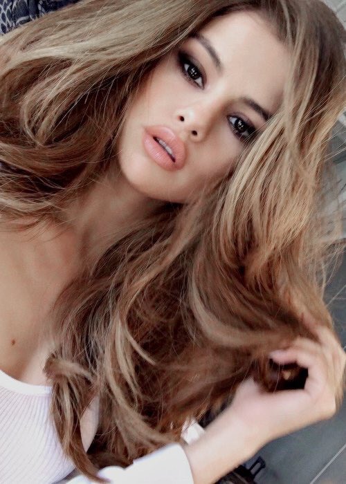 portaroyalRPG's tweet photo. Artemis Rose Dallas,18,heteroseksüel,martialis https://t.co/OqlOYEYg6I
