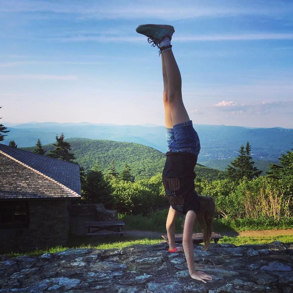 RamblewildFun's tweet photo. Our new best friend @madiec234 rocking a sweet #Ramblewild shirt while handstanding on #mt… https://t.co/j6dQQcoeQr https://t.co/N1WwSwzZfb