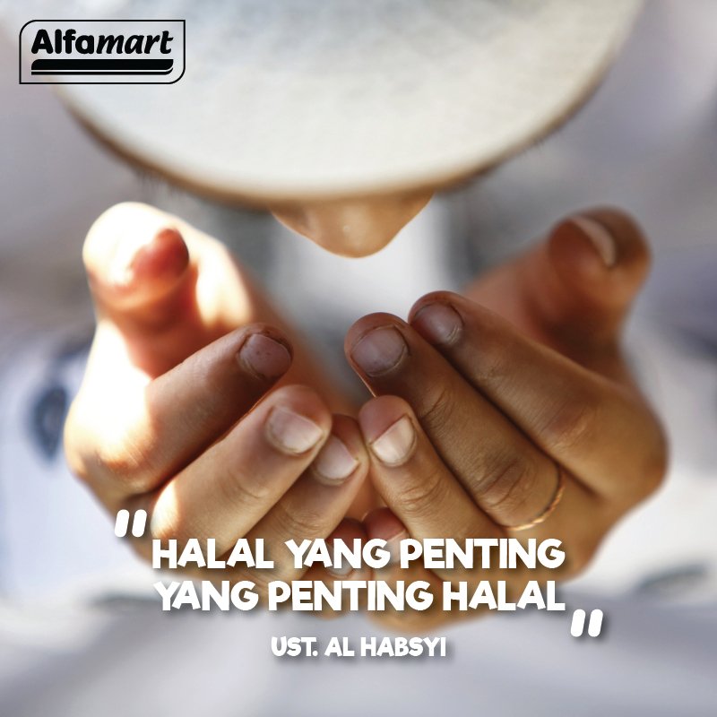 alfamart's tweet photo. Halal yang penting, yang penting halal! @ustad_alhabsyi https://t.co/euhVw3dJ7w