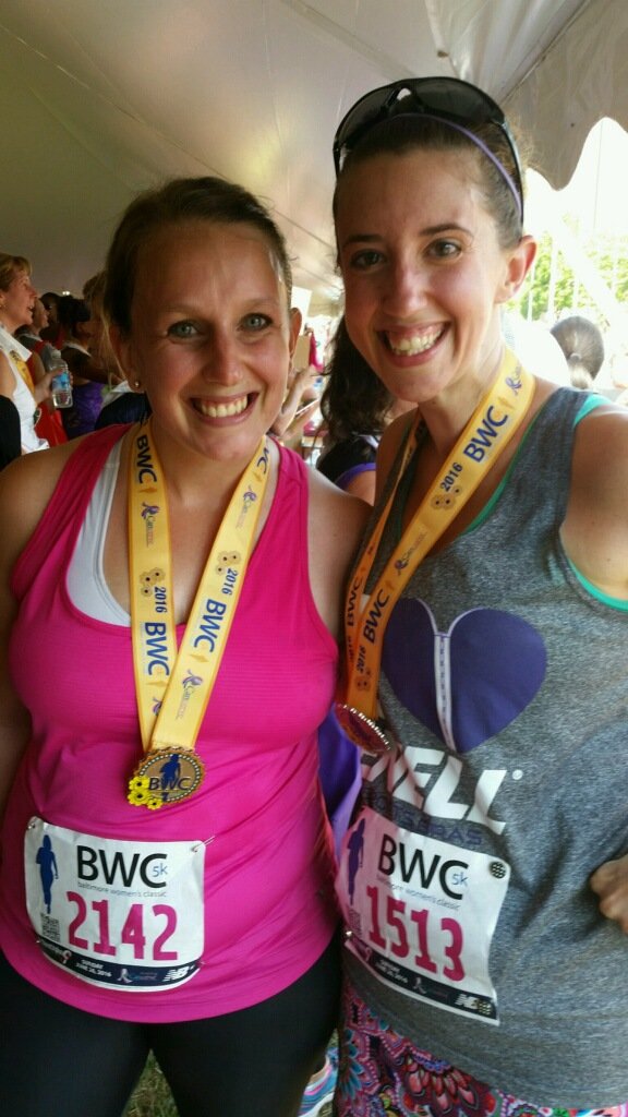 sparklyrunner's tweet photo. It was awesome to finally meet @RunDISPrincess in person at @RunBWC ! ❤❤❤ #werunsocial #runbwc #charmcityrun https://t.co/t7fPJId31W