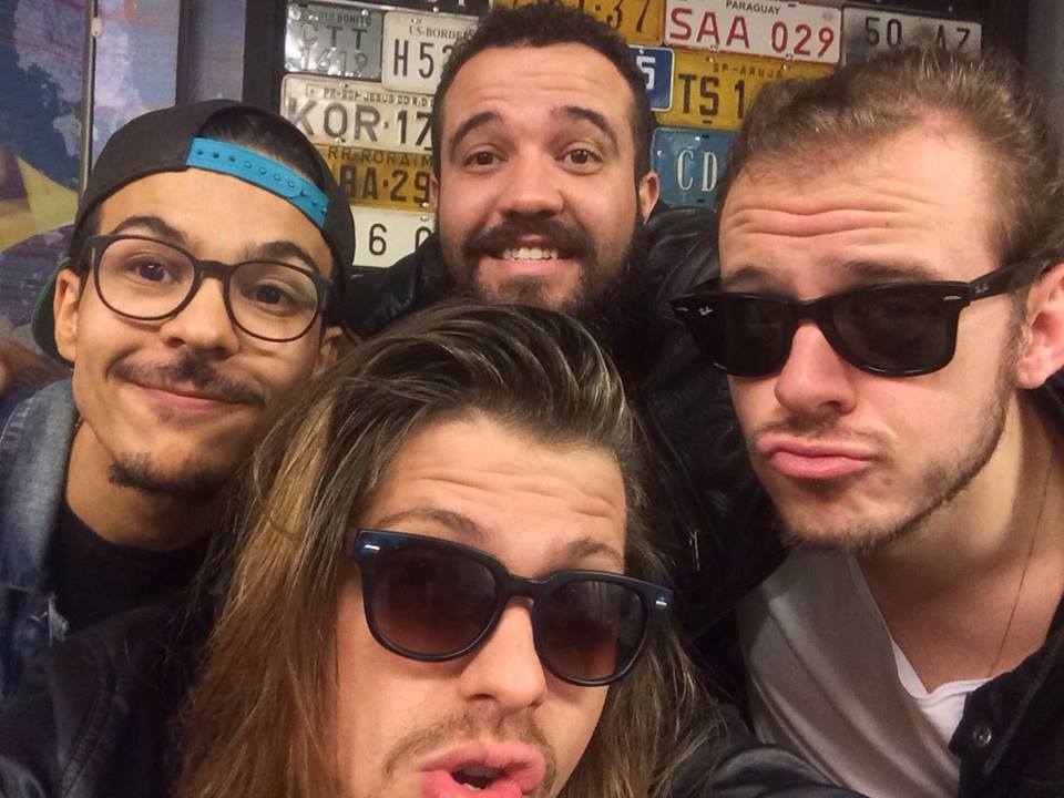 PortalBellamore's tweet photo. @_bellamore Estamos muito orgulhosos de vocês, nossos campeões! ♥ #BellamoreNossaCampea https://t.co/tnaQr1CgZe