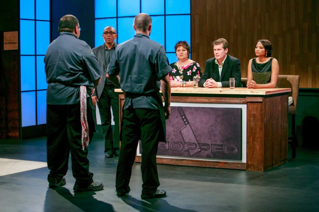 FoodNetworkSA's tweet photo. #ChoppedSA has four Culinary Gold medalists battle it out, tune in at 8pm to find out who wins! https://t.co/9fV7kmKTGj