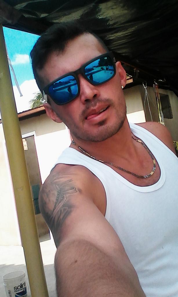murzi18 tweet picture
