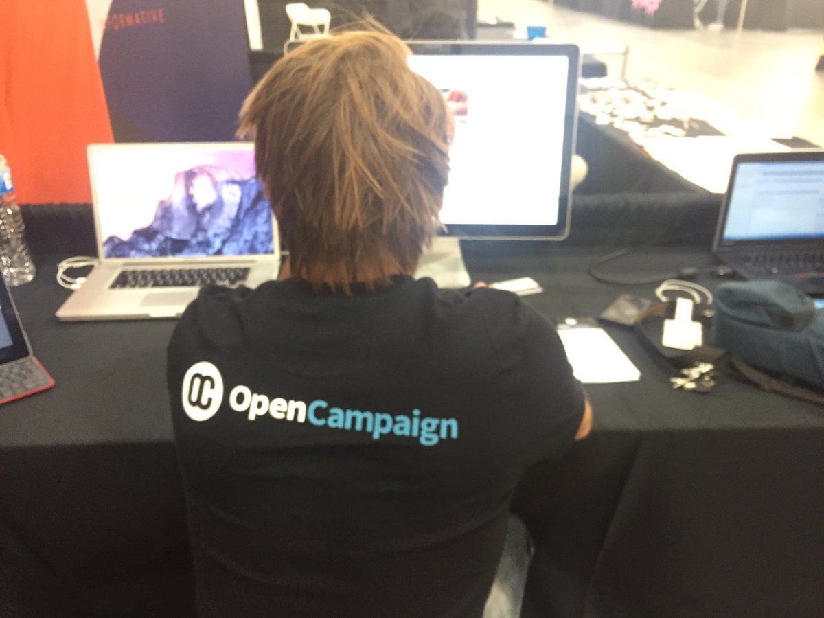bigbowlofideas's tweet photo. Learn how @OpenCampaignUS is changing politics thru social media in #DemocracyVillage at @Politicon #Politicon2016 https://t.co/KTzh4uY5gS