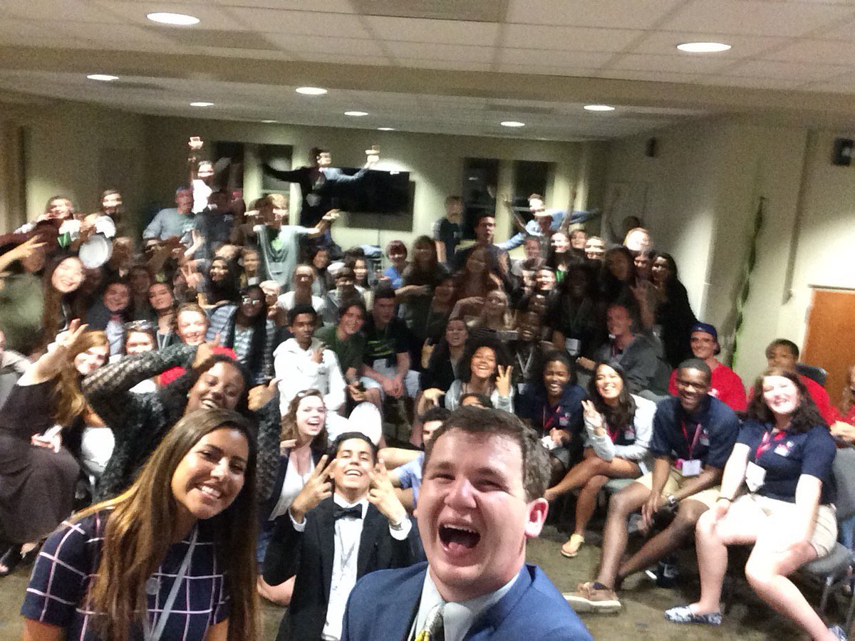 leewintersmagic's tweet photo. Got to fulfill a life long dream of hosting an awards show last night! @NSLCatUCLAETMG @NSLCatUCLA https://t.co/pZhm3FiHyQ