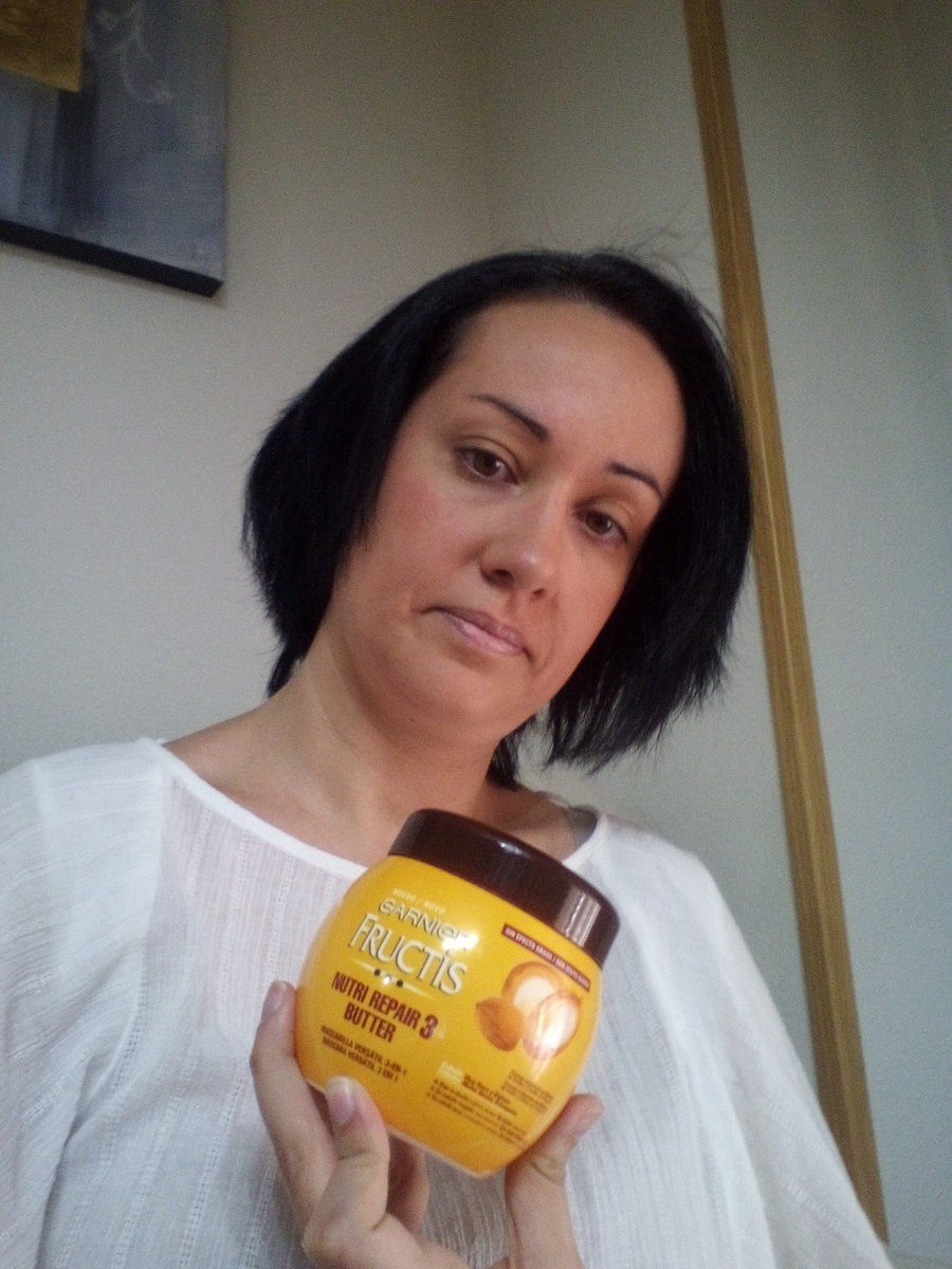 yomasaji's tweet photo. He probado Fructis Nutri Repair 3 Butter gracias a Bokpi, es ideal ya que repara y nutre el cabello 
#PelazoFructis https://t.co/cb9Tg2riYK