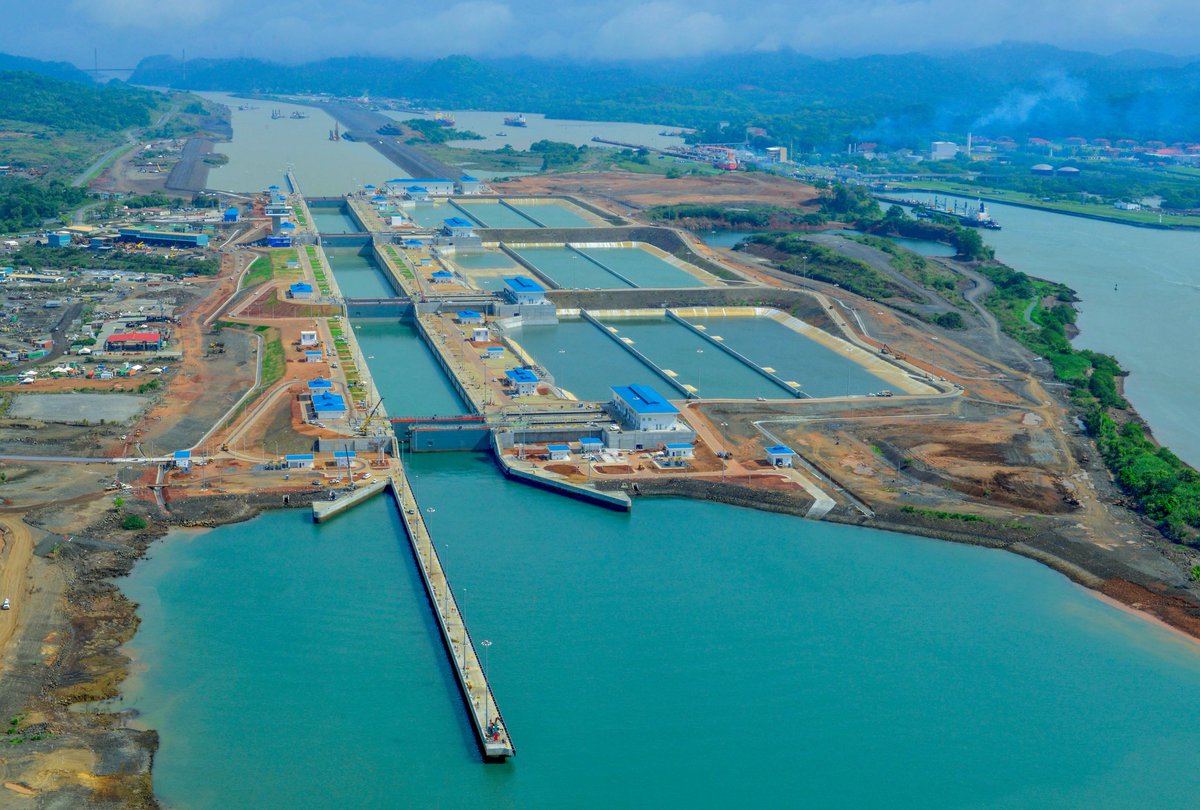 FabregaRealty's tweet photo. Esta es una histórica celebración de nuestra #Panamá #CanalAmpliado https://t.co/qzZguZyB1K