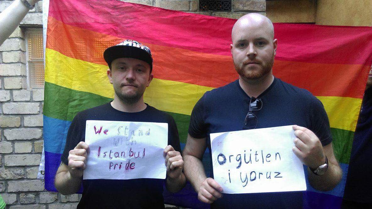 labouryouth's tweet photo. Our activists stand in solidarity with #IstanbulPride. The hashtag #Örgütleniyoruz means "we are organising". https://t.co/k8Xzzk3p6n