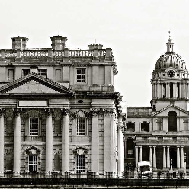 ShannonAnnPhoto's tweet photo. @UniofGreenwich #Greenwich #greenwichuni #photography #blackandwhite #oldbuilding #London #gb https://t.co/E4tztXjfBX