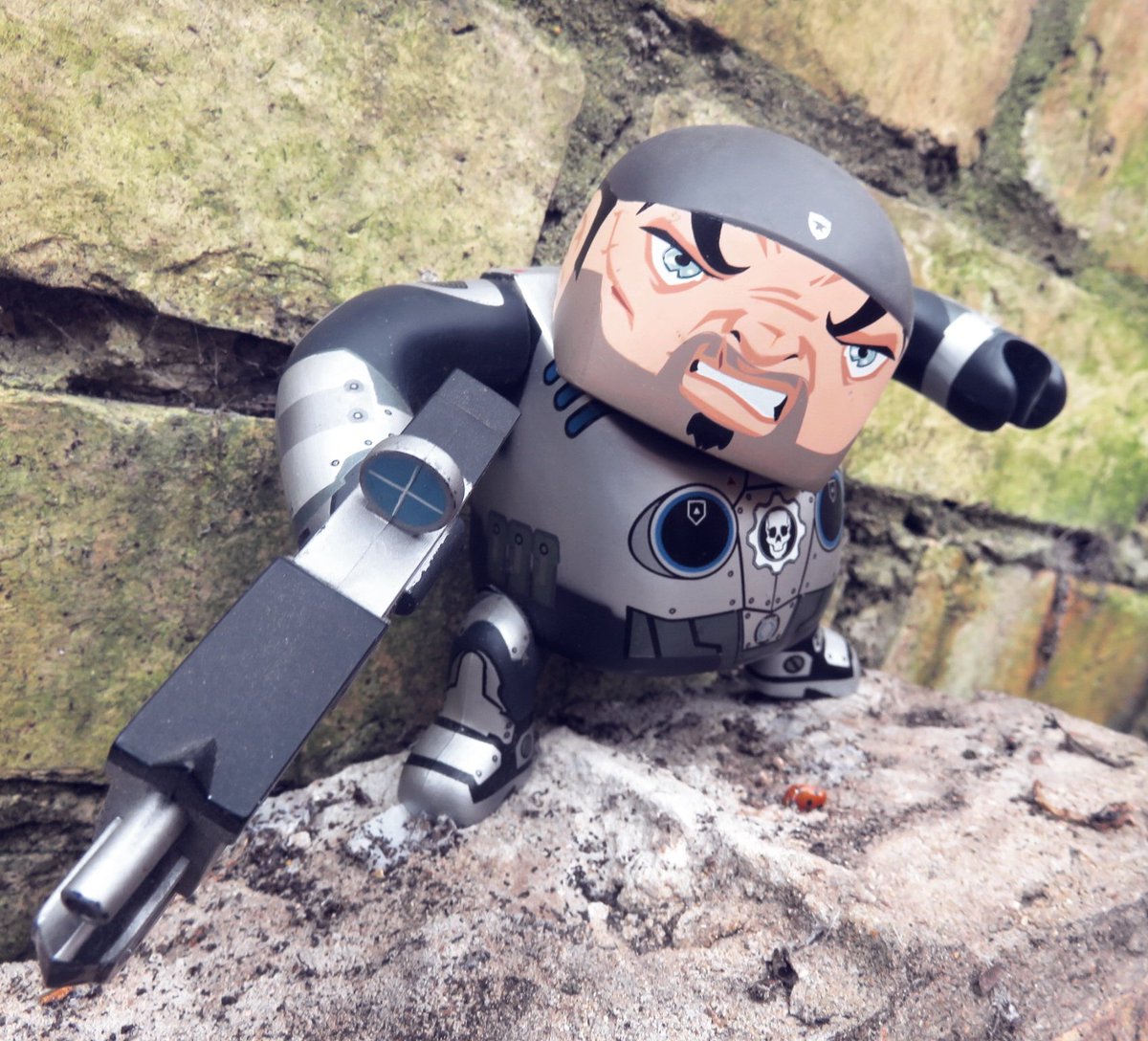 CogCouple's tweet photo. Meet #minimarcus he is on the the look out for Timmy's #timmytheticker #gearsofwar #GearsofWar4 https://t.co/yiDnRQNbR8