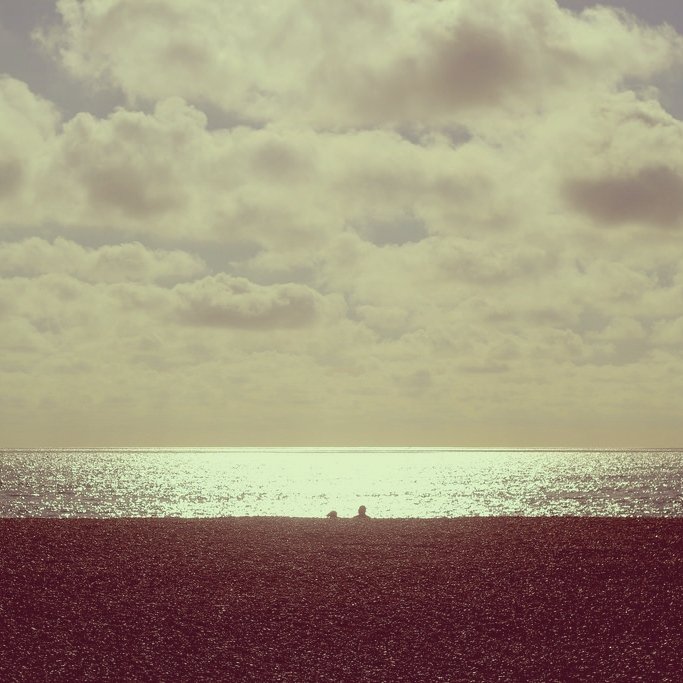 ShannonAnnPhoto's tweet photo. Beach vibes #beach #sunset #sunny #sunnyday #Brighton #photography #travelphotography #wanderlust #blogger https://t.co/6ERuSvWGVT