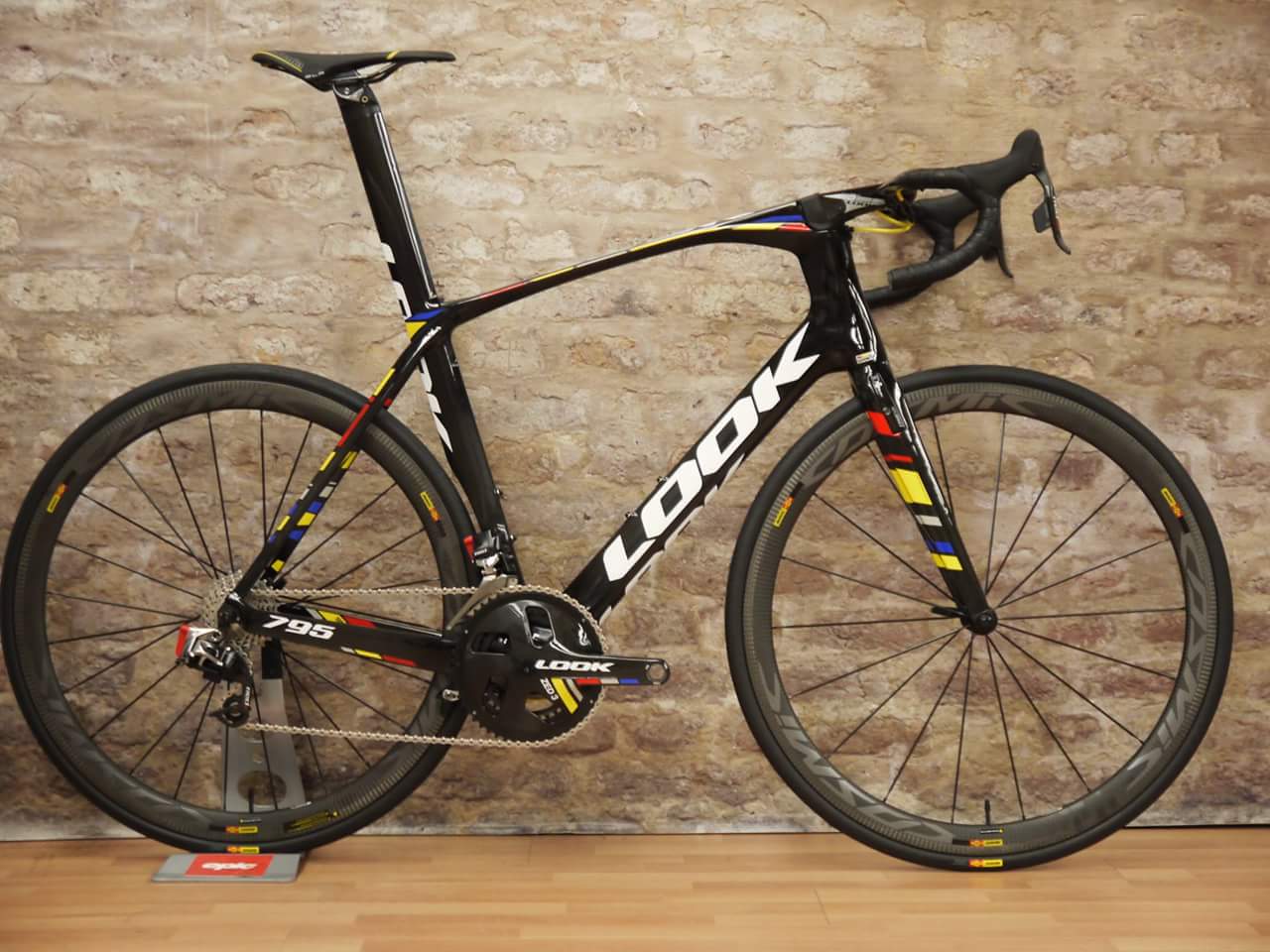 Look Bikes UK ar Twitter “Oh my word look whats landed Epic_CyclesUK