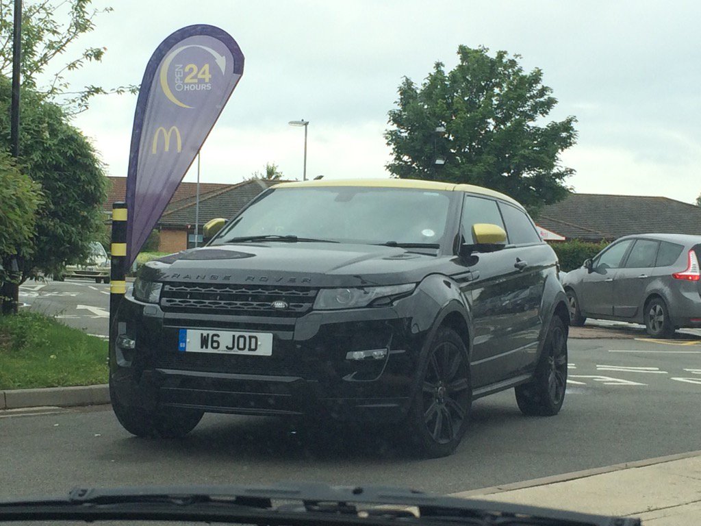 Well matched product placement today <a href="/McDonalds/">McDonald's</a> eh @LandRover_UK ! #evoque
