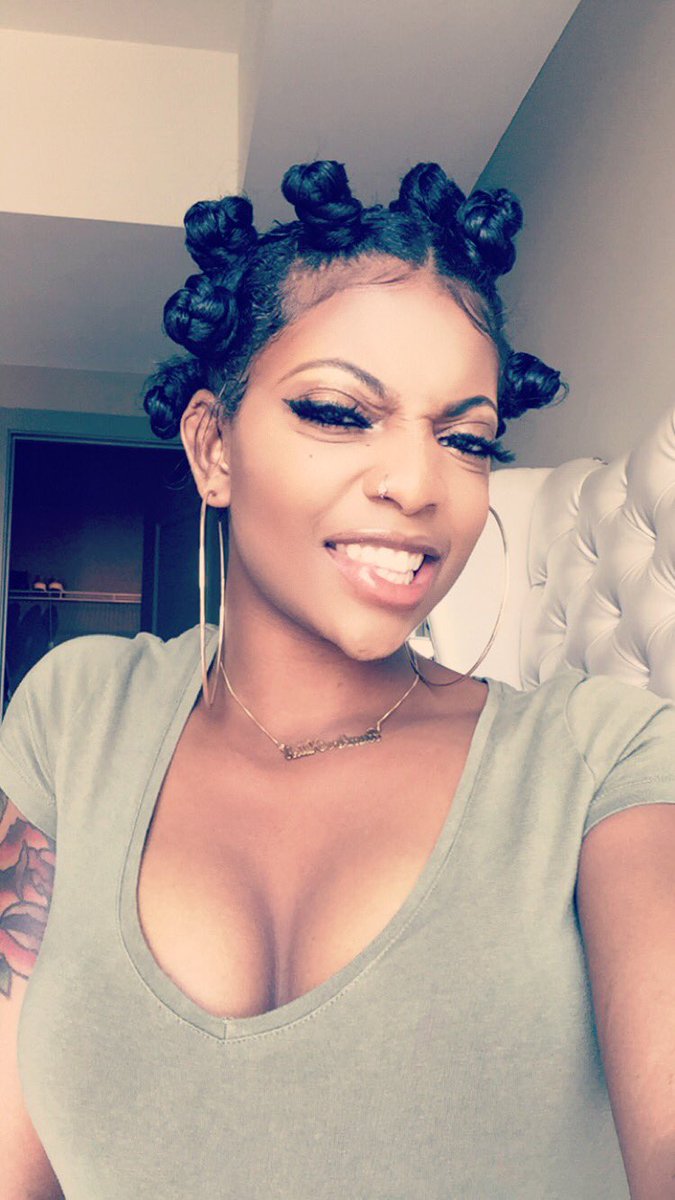 dearra's tweet photo. Born &amp; Raised 👑〽️#MemphisGirlsBreakTheInternet https://t.co/5uBV9uCDZk