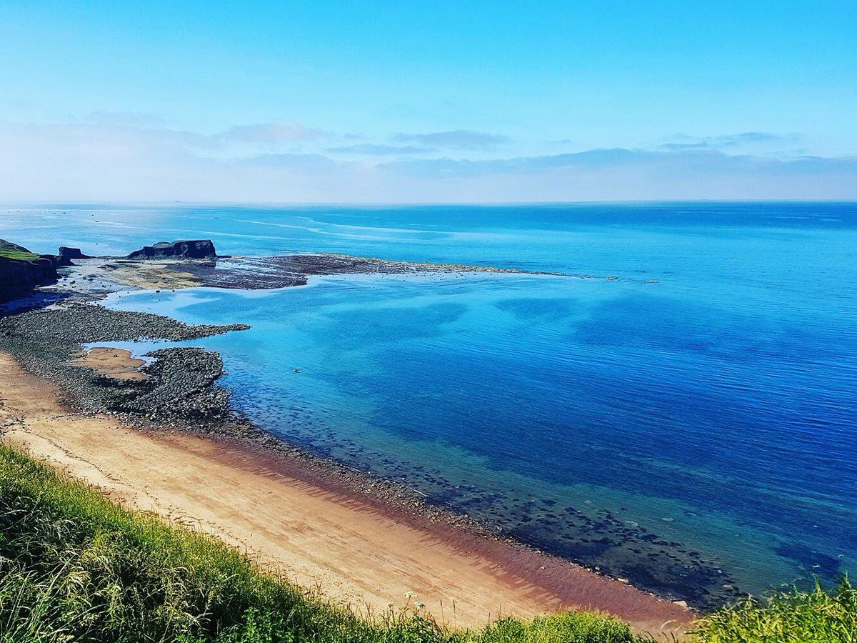 northyorkswx's tweet image. Saltwick Bay, Whitby yesterday. Photo credit: craigersbb on Instagram. @gazetteinwhitby @NYMoorsCoast @WhitbyHour