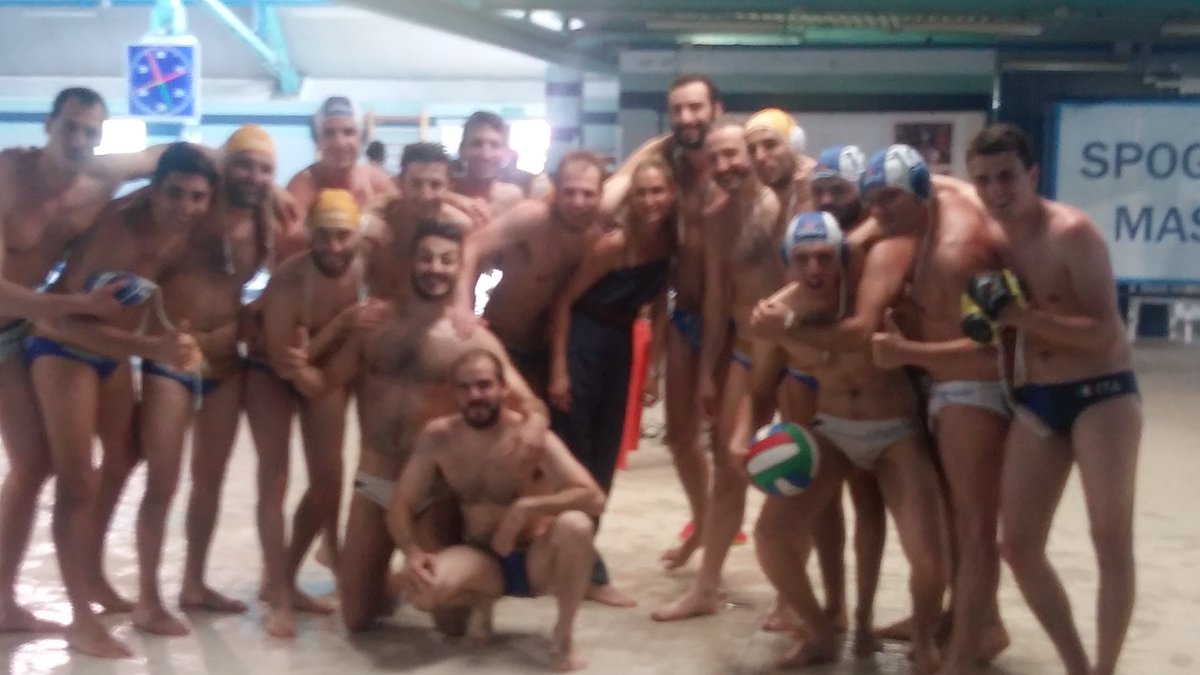 #imagnifici use <a href="/TheAlgaeFactory/">The Algae Factory™</a> #snacks!!#sport #waterpolo #energia #spirulina #protein #health #activelife