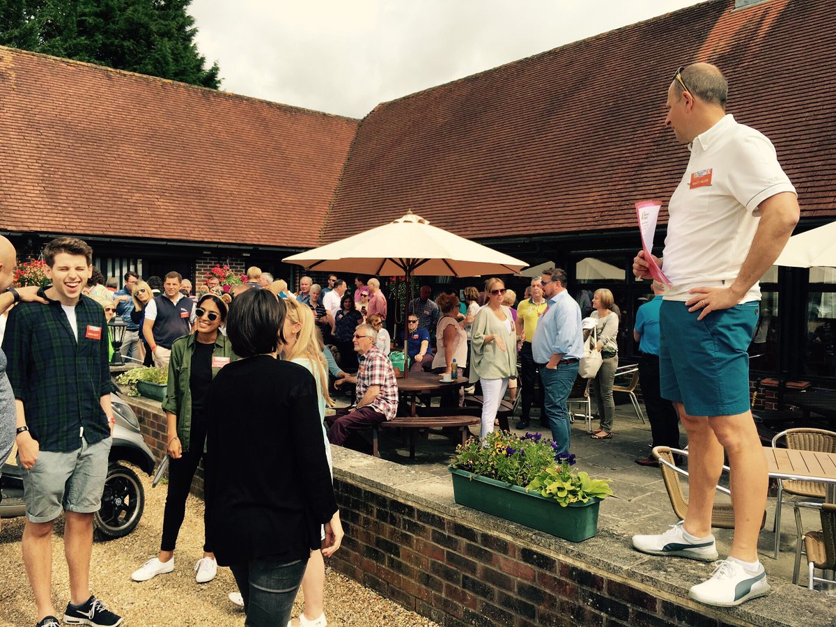 FoxbridgeGC's tweet photo. Couldn't be more thankful to @funkydog @MissHelenThomas for having us be part of your Radio2 family for 10yrs... 😊 https://t.co/ATtz006Wfy