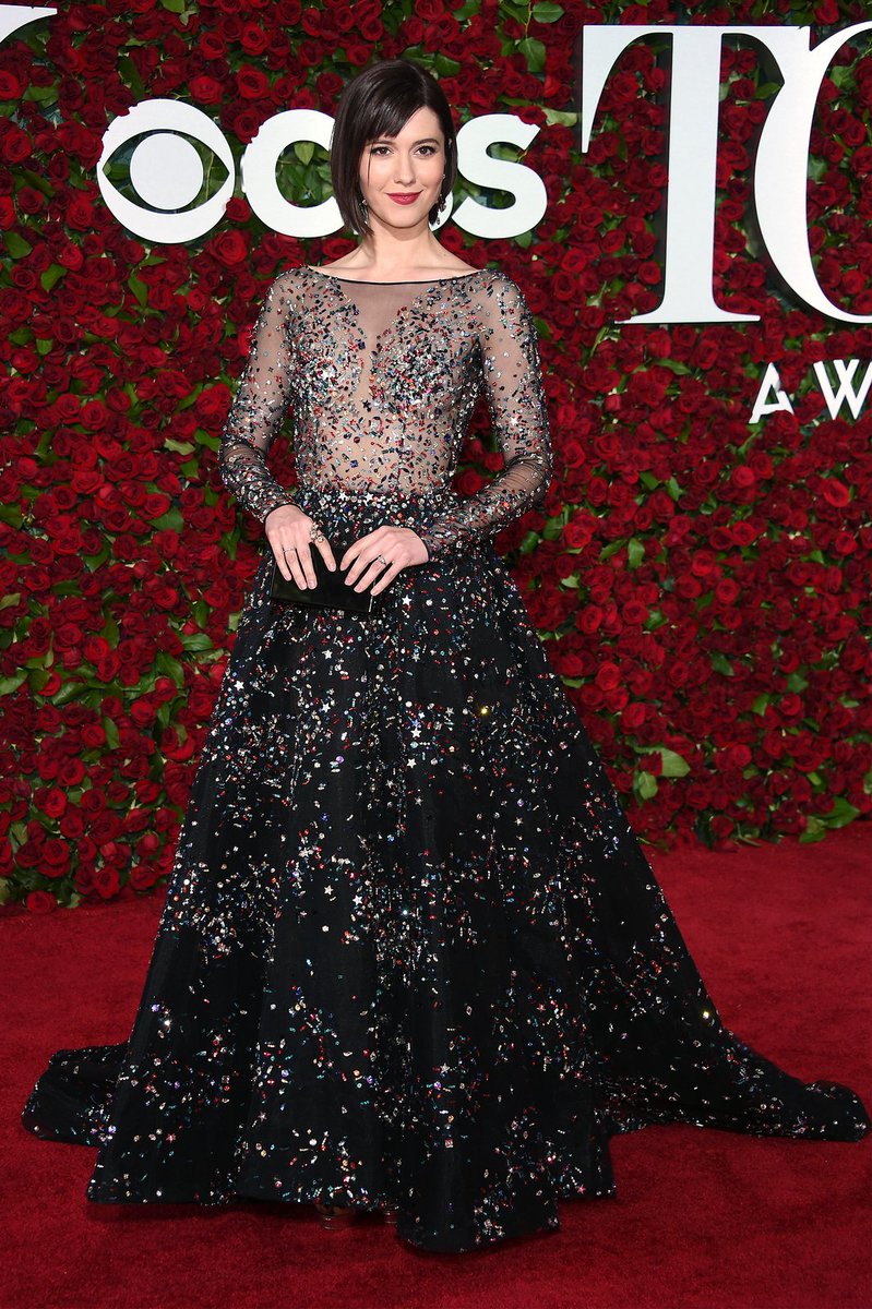 Fashion_Nexus's tweet photo. #FashionNexus #bestdressed https://t.co/A3oQ4ZWoNG @M_E_Winstead @ryantrygstad @BassGita #TonyAwards https://t.co/XbpcUnWU4C