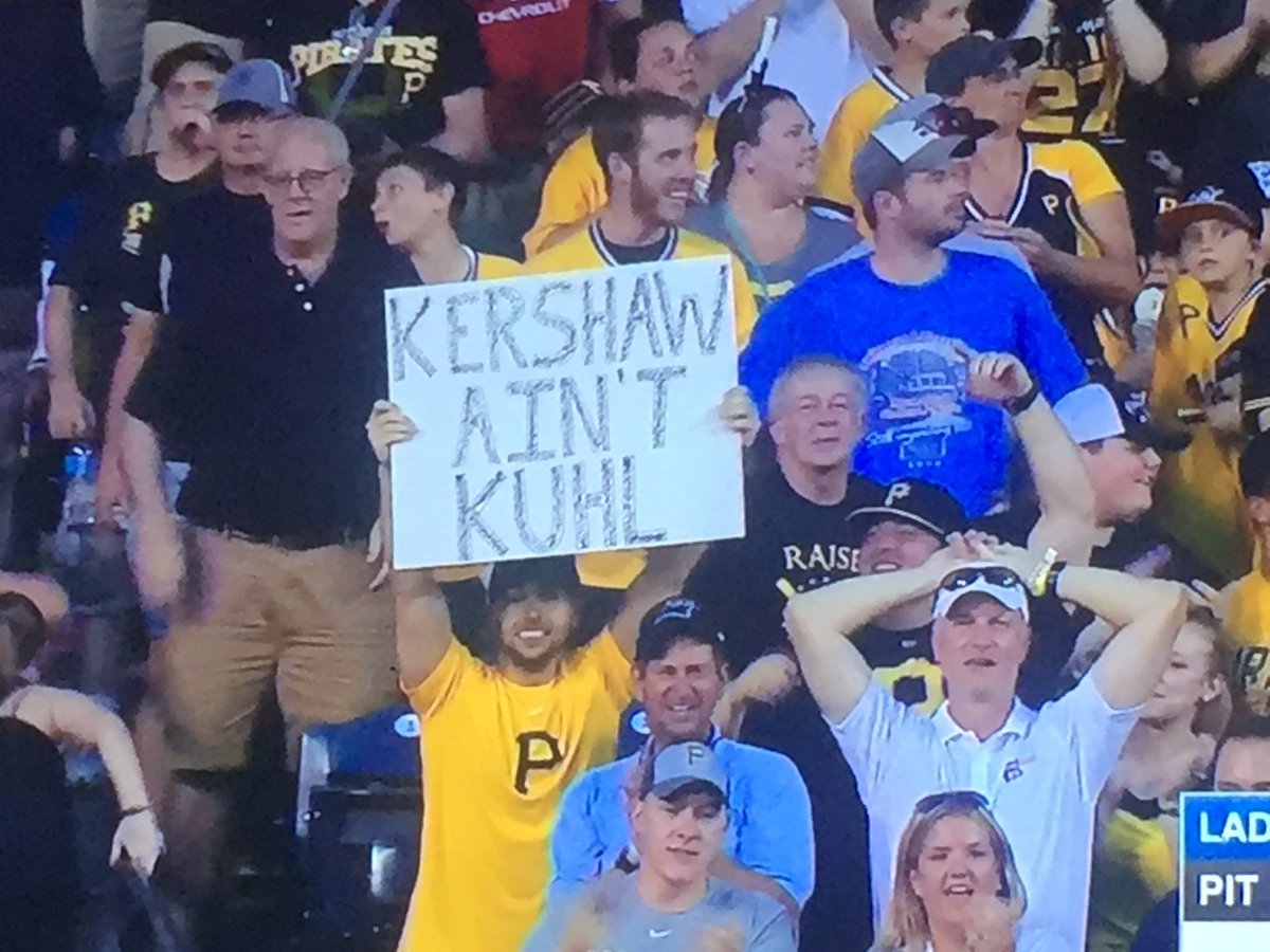 ninaraspa's tweet photo. Kuhl-est sign of the night @KuhlWhhip_11 @DelawareBASE @UDBlueHens @ESPNBaseball https://t.co/D1UjQRUQX3