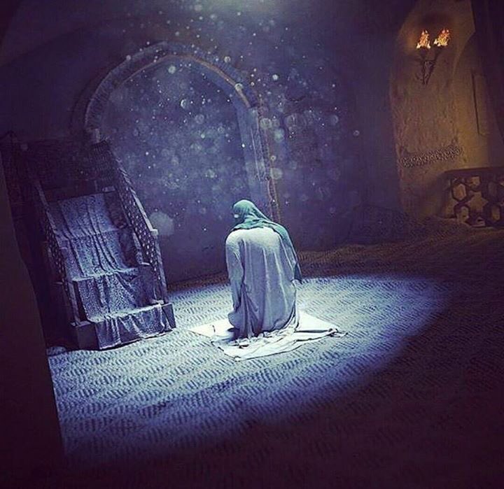 IraqStar26346's tweet photo. قسمآ بالصبح أذا أسفر
قسمآ باليل أذا أدبر
لاينجو عبدآ في المحشر
من دونك ولائك ياحيدر
❈يـٍآٍعِلـٍ﷽ ــيًُُ❈
#ياعلي https://t.co/O3GkNSN1Mc