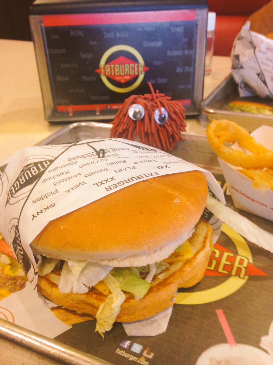 AdventuresofMop's tweet photo. My favorite #fastfood place in @CityOfLasVegas #fatburger #moplife #mopdoesvegas https://t.co/C0w5SSRigx