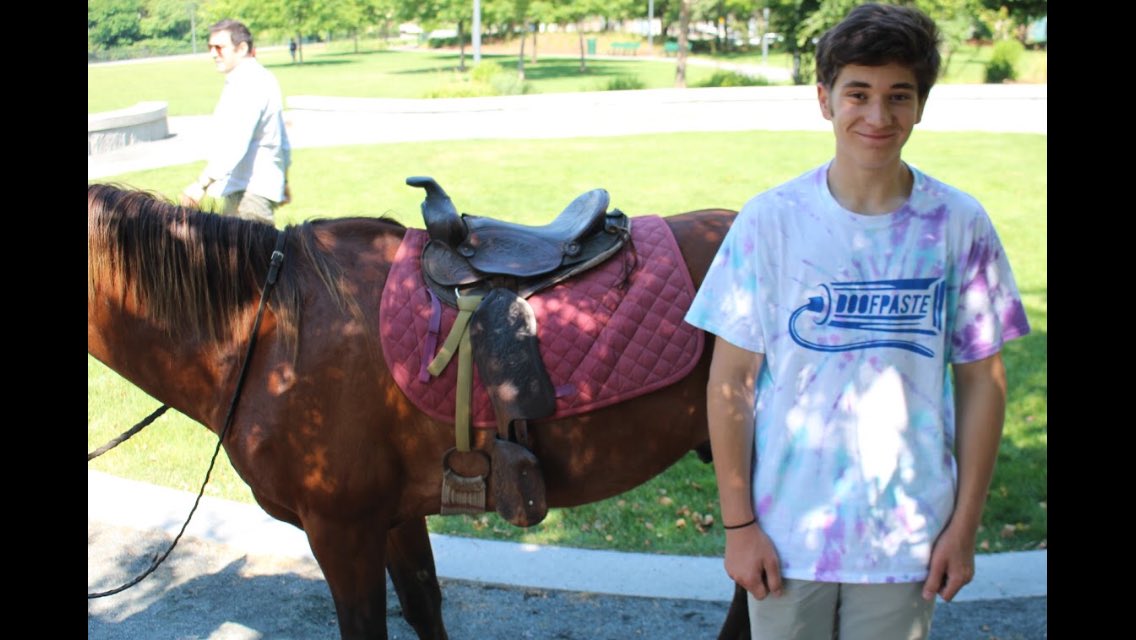 doofpaste's tweet image. Which end is which??? #doofpaste