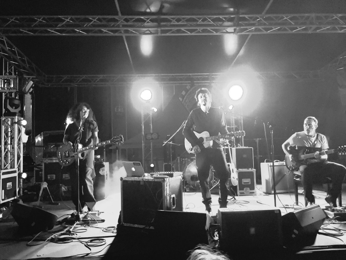 Riccardo Sinigallia <a href="/RSinigallia/">Riccardo Sinigallia</a> a #Torino  per ricordare il partigiano Dante Di Nanni <a href="/ARCItorino/">Arci Torino</a> #anpi