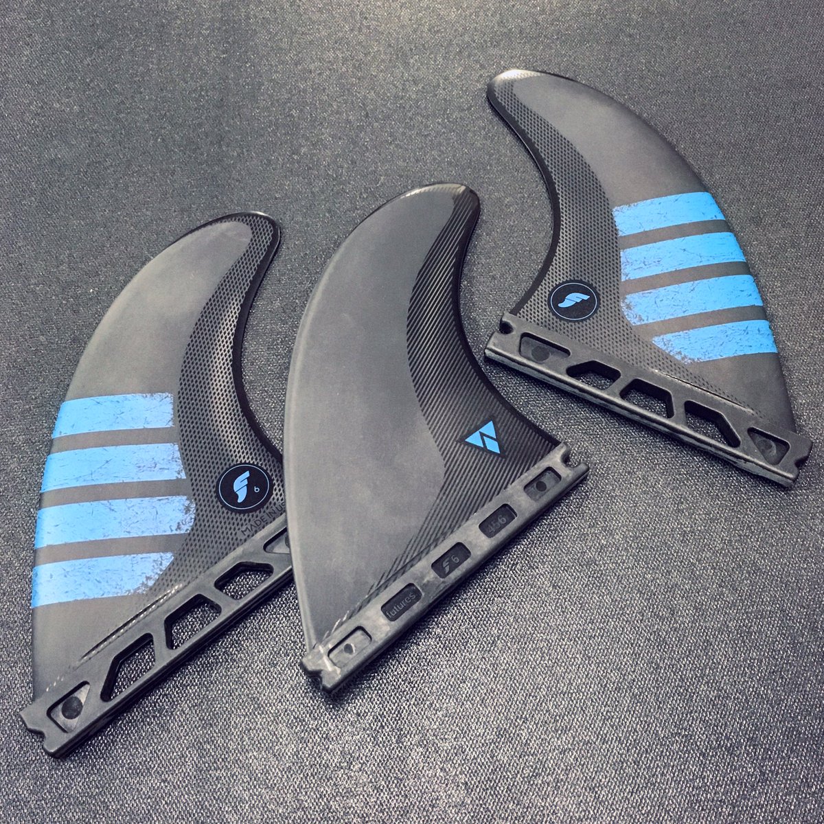 WeAreMemories's tweet image. Received a set of the new Futures Alpha F6 #futures #futuresfins #alpha #f6 #carbon #air #3M #lightweight #surfing