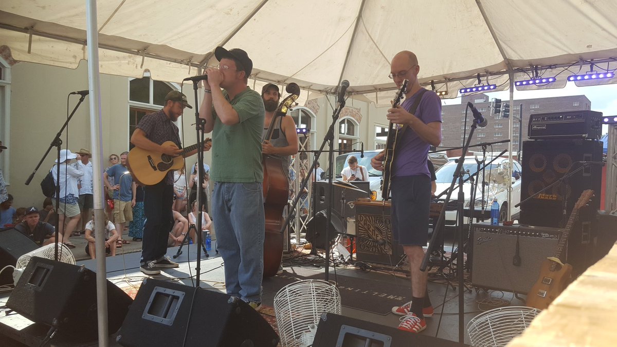 tamarasabine's tweet photo. The Darnell Boys at @AthFest bc hell yes thank you #athensga #localmusic #athfest2016 https://t.co/3l5wpCYyiC