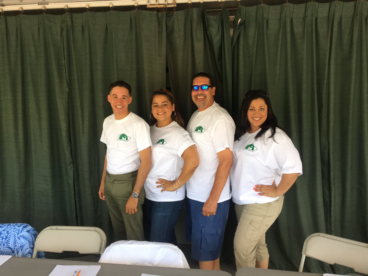 VetsSchool's tweet photo. @VetsSchool commitment to the community!!! https://t.co/LtZIyzixOi