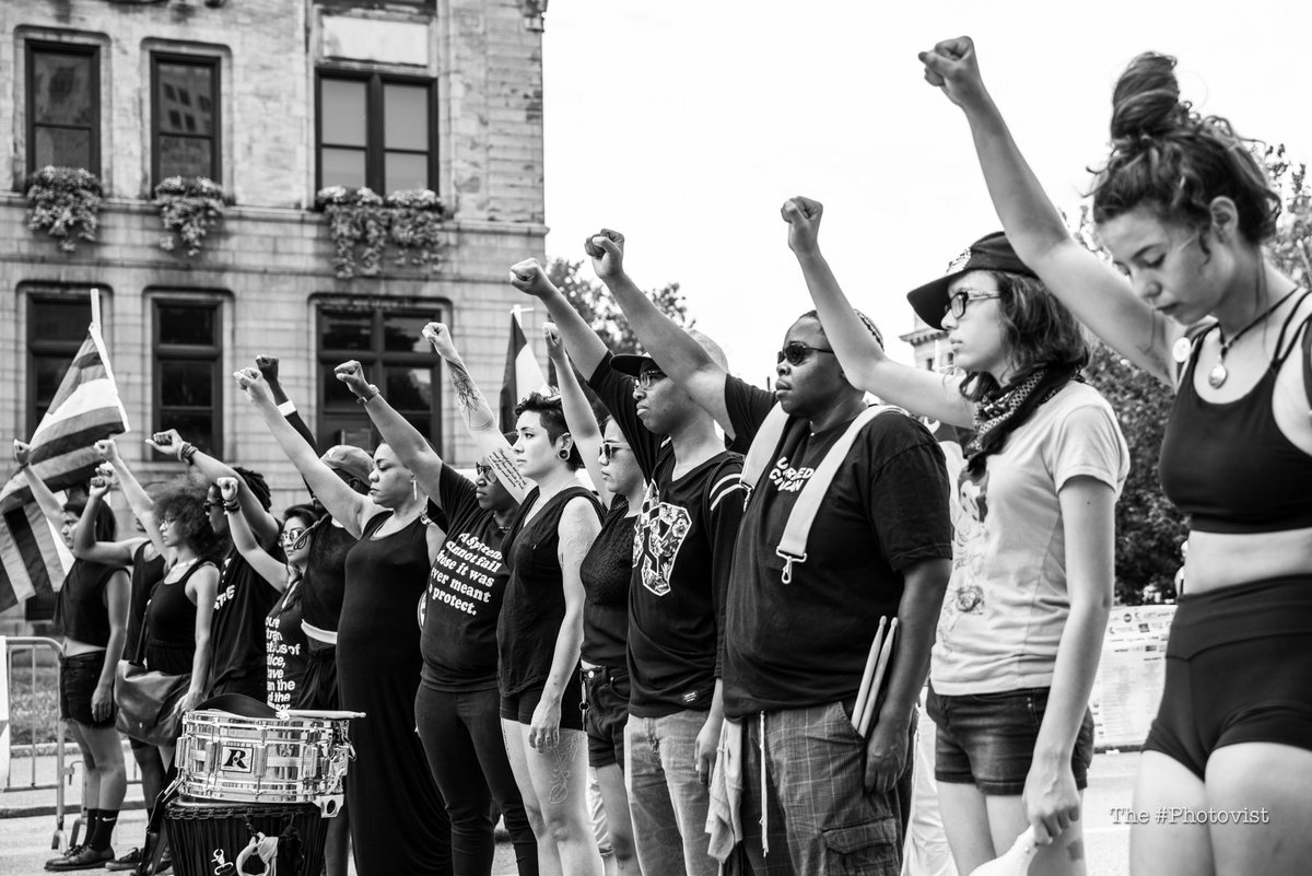 AaronWBanks's tweet photo. "Don't forget about us as you leave #PrideSTL. Support us Love us We are family"
.
#Photovist #STL #BLM #NotOurPride https://t.co/NGnj0XyiKk